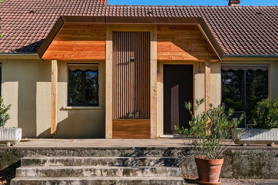 Rénovation et extension d’un pavillon des années 70 à Tracy-sur-Loire Transformer une maison Phœnix des années…